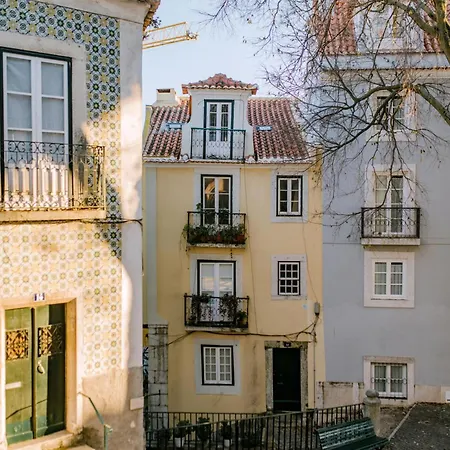 Sj2e Heart Of Baixa New Air Conditioning Spacious And Lovely 아파트