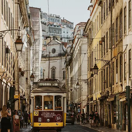 Apartamento Sj2e Heart Of Baixa New Air Conditioning Spacious And Lovely Lisboa