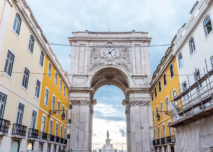 Sj2e Historic Baixa For 6 - Steps From Augusta Arch In Downtown! Daire *