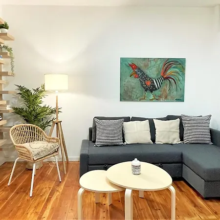 Sj2e Heart Of Baixa! Spacious & Friendly With Ac In Lis Downtown! *