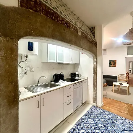 Sj2e Historic Baixa For 6 - Steps From Augusta Arch In Downtown! Apartment